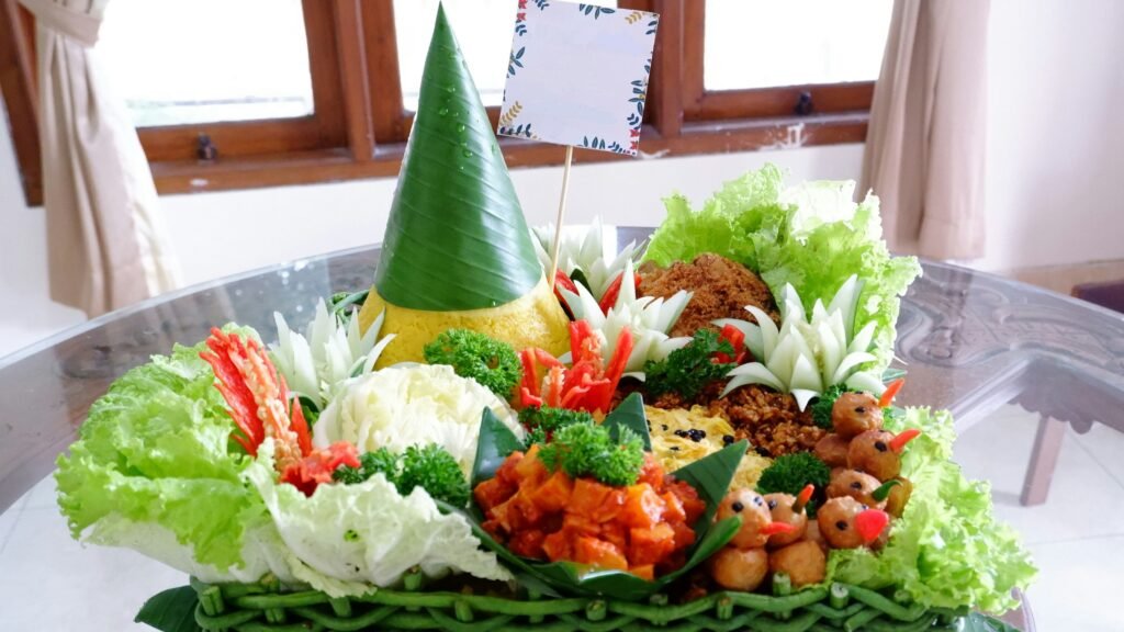 nasi tumpeng bahan bahan nasi tumpeng apa itu tumpeng pesan nasi tumpeng terdekat arti tumpeng filosofi tumpeng